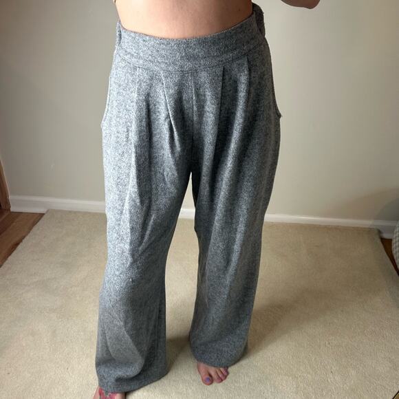 Source Unknown Gray Wide Leg Fleece Wool Style Wide Leg Pants - Picture 2 of 8